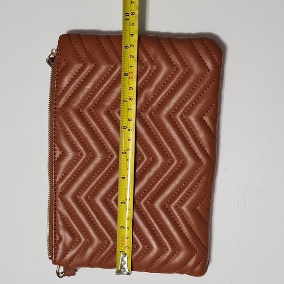 Anne Klein quilted wristlet - Picture 5 of 8